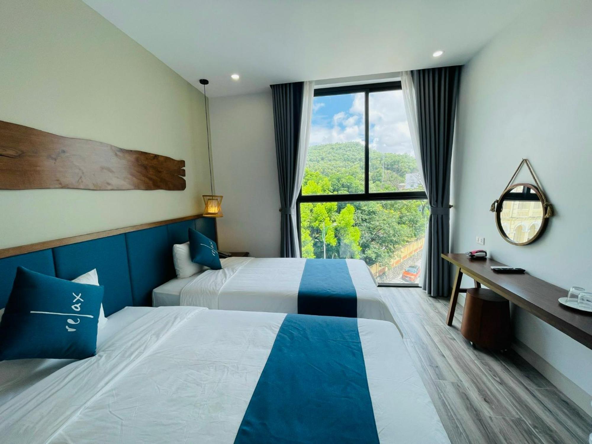 The Light Hotel Hạ Long Exterior foto